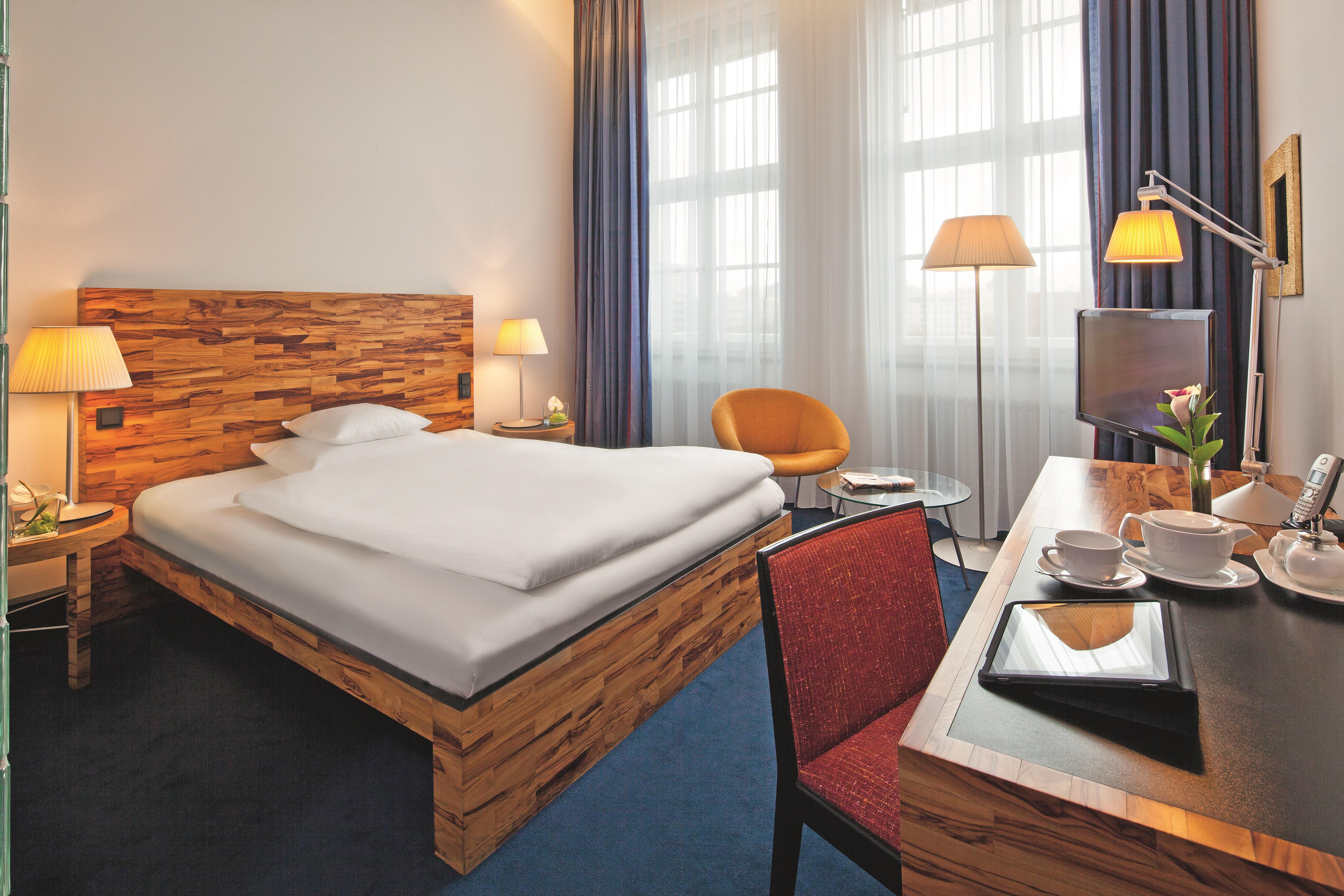 Hotel Mövenpick Am Potsdamer Platz 4*