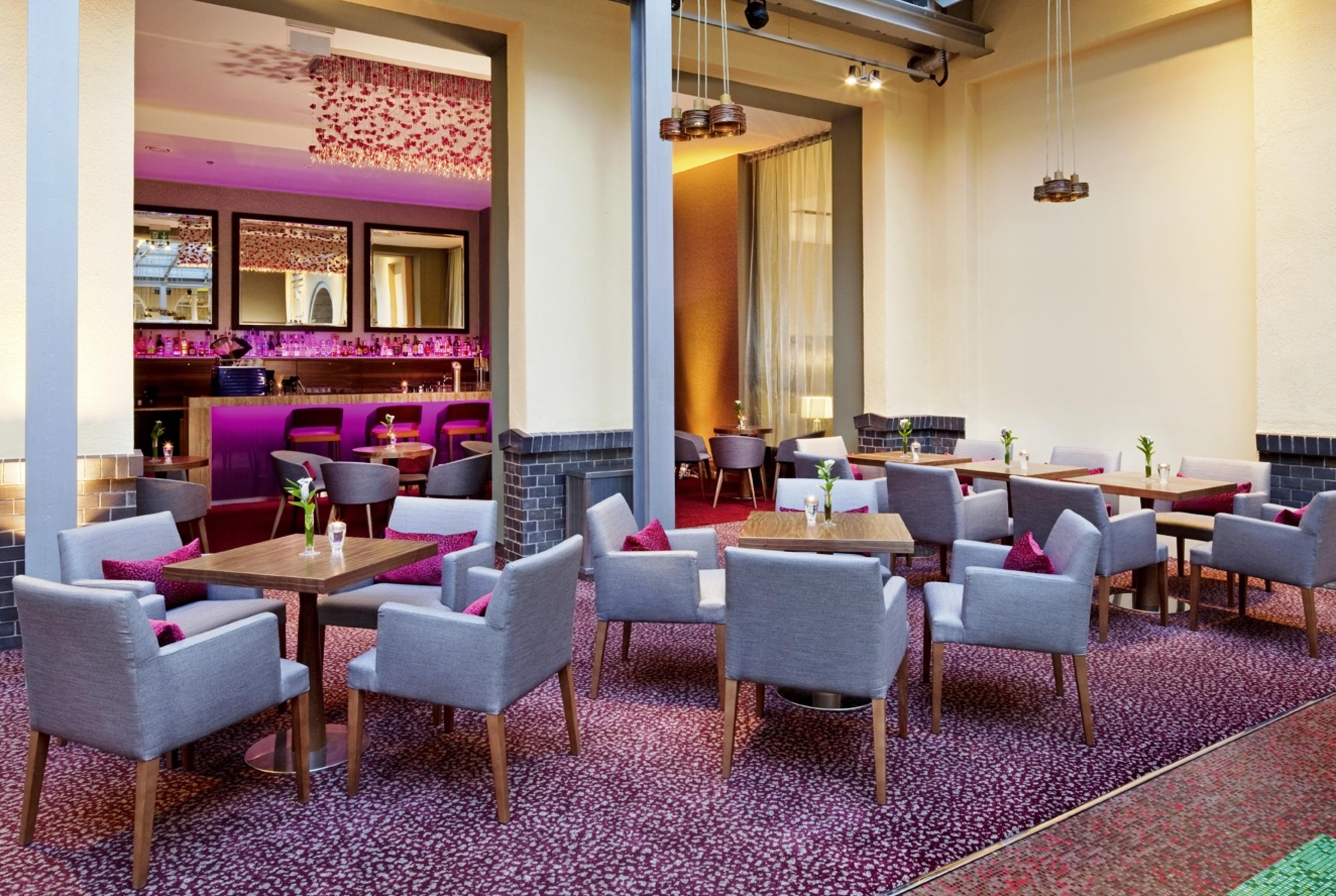 Hotel Mövenpick Am Potsdamer Platz 4*
