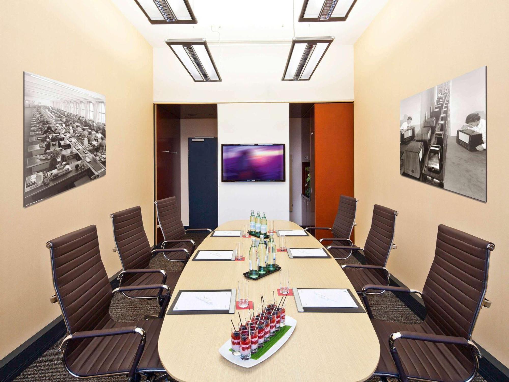 Mövenpick Am Potsdamer Platz 4*